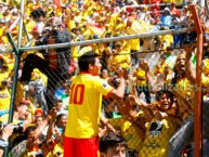 Foto: Barra: Armagedón • Club: Aucas • País: Ecuador