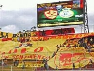 Foto: Barra: Armagedón • Club: Aucas