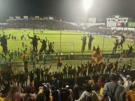 Foto: "ASCENSO 2017 EN AMBATO" Barra: Armagedón • Club: Aucas