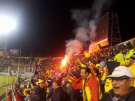 Foto: "EN LA GENERALSUR" Barra: Armagedón • Club: Aucas