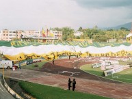 Foto: "Tapa tribuna" Barra: Artillería Verde Sur • Club: Deportes Quindío