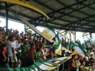 Foto: Barra: Artillería Verde Sur • Club: Deportes Quindío