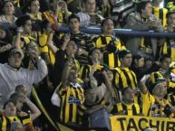 Foto: Barra: Avalancha Sur • Club: Deportivo Táchira • País: Venezuela