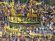 Foto: Barra: Avalancha Sur • Club: Deportivo Táchira