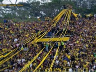 Foto: Barra: Avalancha Sur • Club: Deportivo Táchira