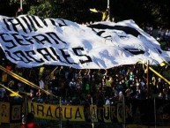 Foto: "Rojo Jamás serás local" Barra: Avalancha Sur • Club: Deportivo Táchira