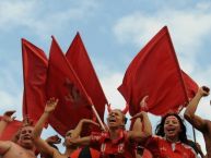 Foto: Barra: Baron Rojo Sur • Club: América de Cáli • País: Colombia