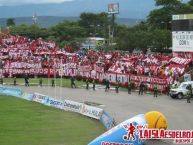 Foto: Barra: Baron Rojo Sur • Club: América de Cáli