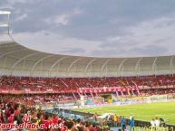 Foto: Barra: Baron Rojo Sur • Club: América de Cáli