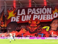 Foto: "LA PASIÓN DE UN PUEBLO" Barra: Baron Rojo Sur • Club: América de Cáli