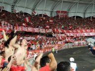 Foto: Barra: Baron Rojo Sur • Club: América de Cáli