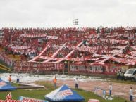 Foto: Barra: Baron Rojo Sur • Club: América de Cáli