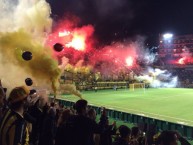 Foto: "Inauguración del Estadio Campeón del Siglo 28/03/2016" Barra: Barra Amsterdam • Club: Peñarol • País: Uruguay