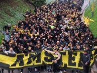 Foto: "Primera línea" Barra: Barra Amsterdam &bull; Club: Peñarol