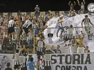 Foto: "Celebrando el gol!!" Barra: Barra Cacique • Club: Diriangén Fútbol Club • País: Nicaragua