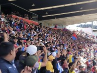 Foto: "Barra Ciclón Tribuna y platea con hinchada de Olmedo" Barra: Barra de La Campana • Club: Olmedo