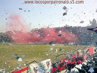 Foto: Barra: Barra Fuerte • Club: Patronato