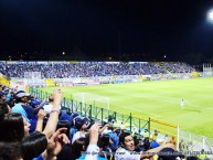 Foto: "Copando El Techo" Barra: Blue Rain • Club: Millonarios