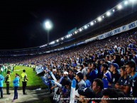 Foto: Barra: Blue Rain • Club: Millonarios