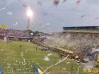 Foto: Barra: Chancholigans • Club: Sportivo Luqueño