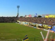 Foto: Barra: Chancholigans • Club: Sportivo Luqueño