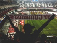 Foto: Barra: Comando Rojiblanco • Club: Club Necaxa