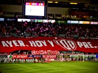 Foto: Barra: Comando Rojiblanco • Club: Club Necaxa