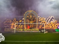 Foto: Barra: Comando SVR &bull; Club: Alianza Lima