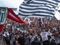 Foto: Barra: Comando SVR • Club: Alianza Lima