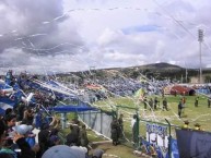 Foto: Barra: Comandos Azules • Club: Millonarios • País: Colombia