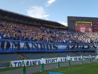 Foto: Barra: Comandos Azules • Club: Millonarios • País: Colombia