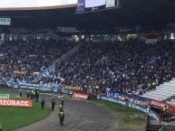 Foto: "Manizales" Barra: Comandos Azules • Club: Millonarios • País: Colombia