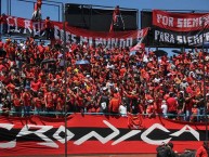 Foto: Barra: Cronica Roja • Club: Deportivo Cuenca