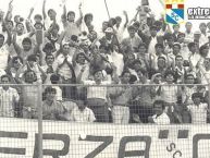 Foto: Barra: Extremo Celeste • Club: Sporting Cristal