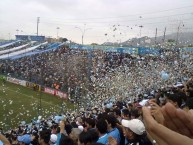 Foto: Barra: Extremo Celeste • Club: Sporting Cristal • País: Peru