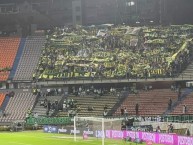 Foto: "De visitantes en Medellin" Barra: Fortaleza Leoparda Sur • Club: Atlético Bucaramanga