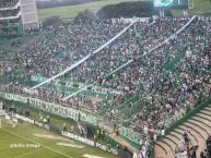 Foto: "Avalancha Verde Norte 1997" Barra: Frente Radical Verdiblanco &bull; Club: Deportivo Cali