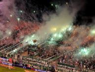 Foto: Barra: Frente Radical Verdiblanco • Club: Deportivo Cali