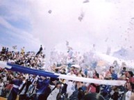 Foto: "La Fuerza Azul año 2000 en sus inicios" Barra: Fuerza Azul • Club: Cartaginés