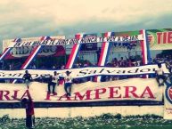 Foto: Barra: Furia Pampera • Club: Luis Ángel Firpo