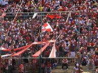 Foto: Barra: Furia Roja • Club: Técnico Universitario • País: Ecuador