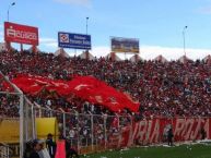 Foto: Barra: Fvria Roja • Club: Cienciano • País: Peru