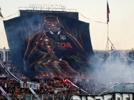 Foto: "Darth Vader" Barra: Garra Blanca &bull; Club: Colo-Colo