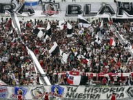 Foto: Barra: Garra Blanca • Club: Colo-Colo