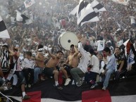 Foto: Barra: Garra Blanca • Club: Colo-Colo • País: Chile