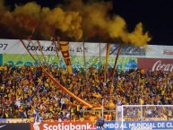 Foto: Barra: Garra Herediana • Club: Herediano