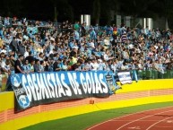 Foto: "Hinchada de Grêmio de local en Goiania ante Atlético-Go, Brasileirão 2017." Barra: Geral do Grêmio • Club: Grêmio