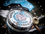 Foto: "NÃƒO AO FUTEBOL MODERNO" Barra: Geral do Grêmio • Club: Grêmio • País: Brasil