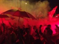 Foto: Barra: Guarda Popular • Club: Internacional