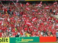 Foto: Barra: Guarda Popular • Club: Internacional